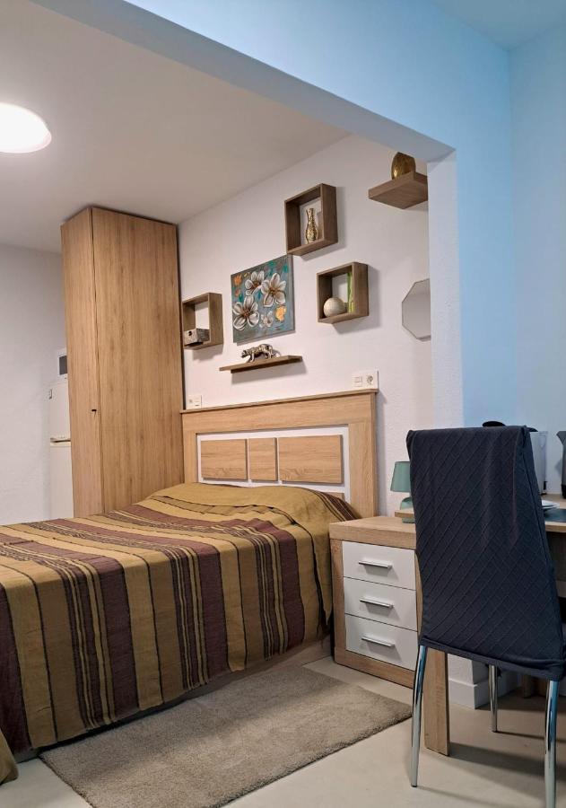 Comfortable Studio With Sea View Appartement Benidorm Buitenkant foto