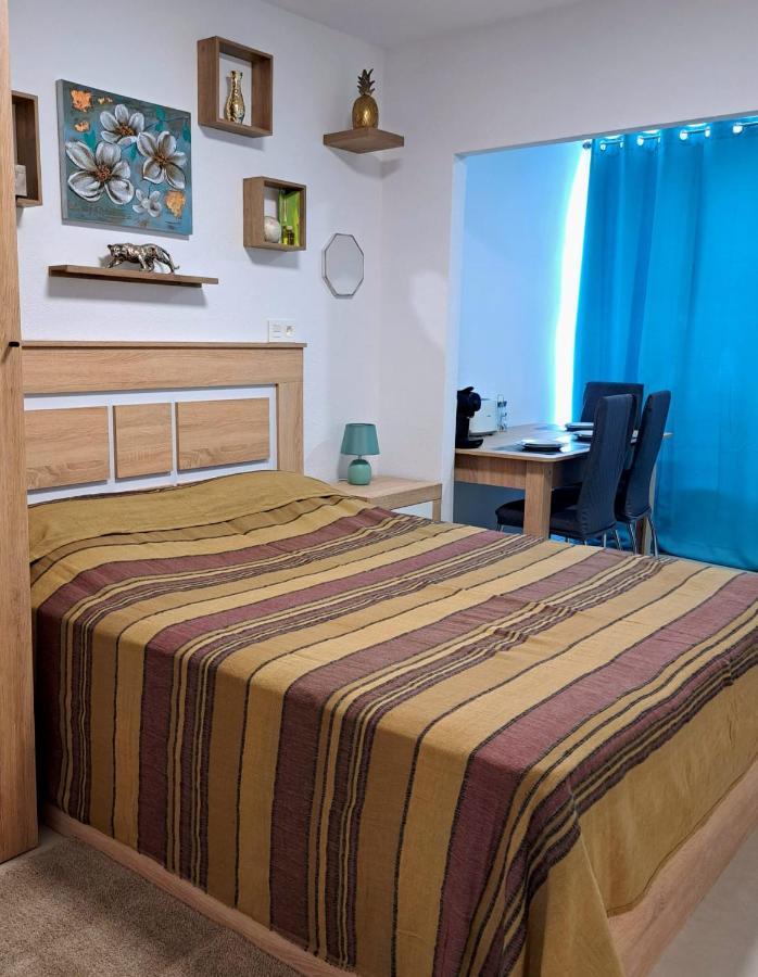 Comfortable Studio With Sea View Appartement Benidorm Buitenkant foto